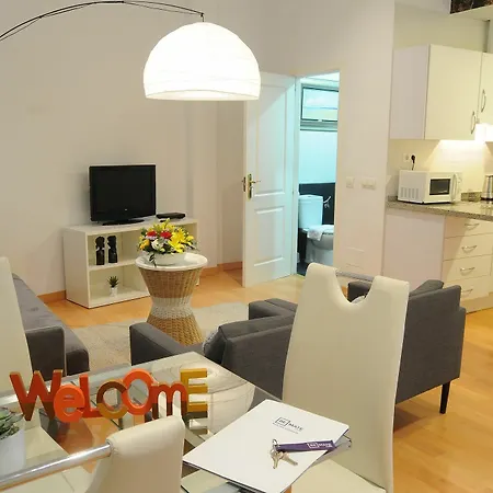 Apartment Plaza De Felix Saenz Center Malaga